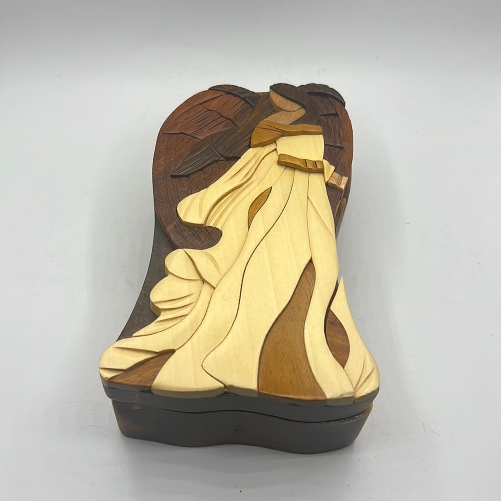 Carver Dans Handcrafted Puzzle Box